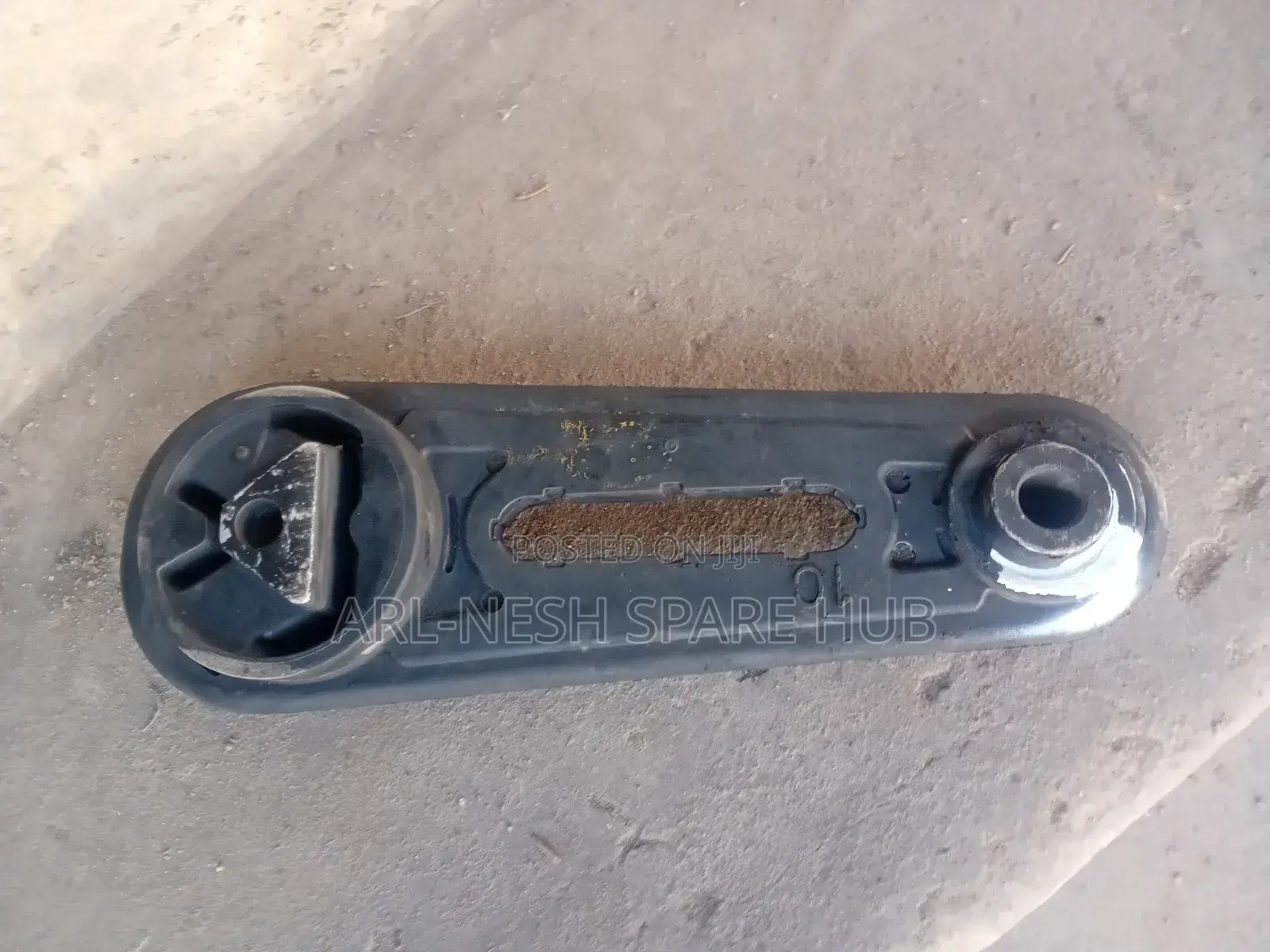 Nissan Latio Lower Engine Mounting
