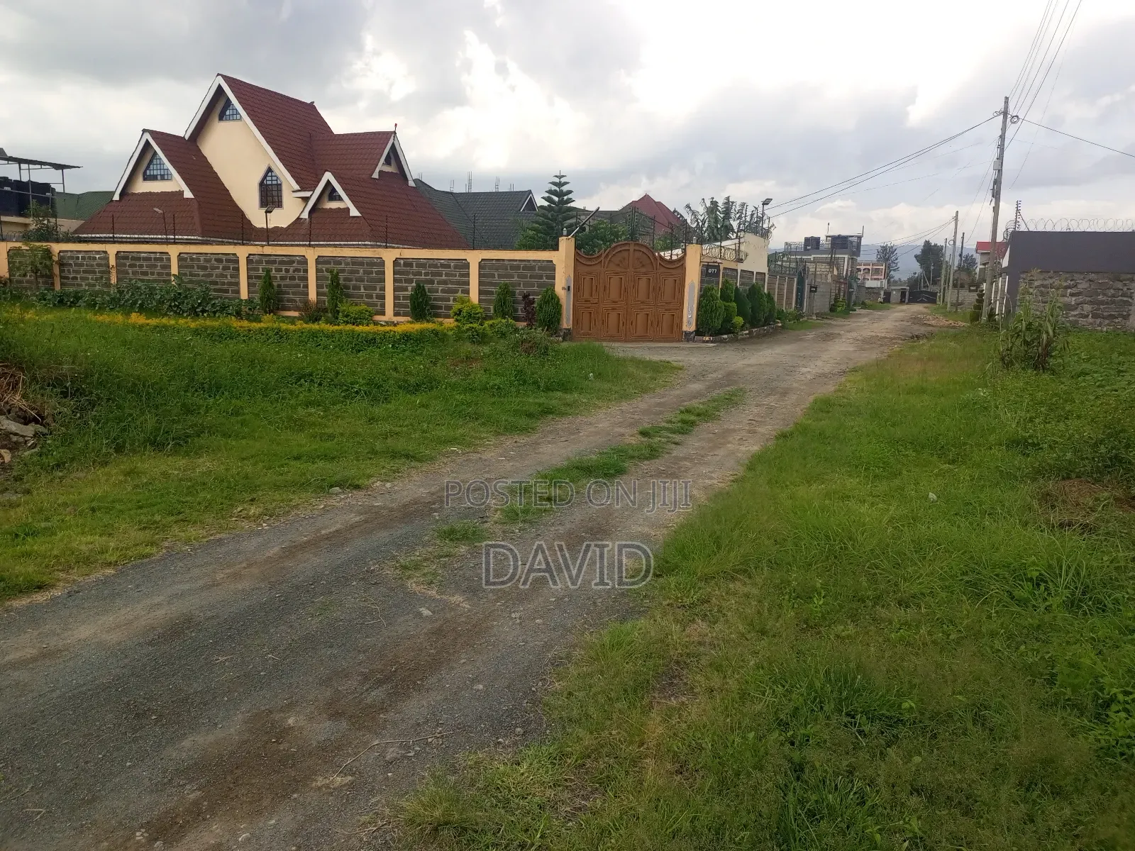 Plot for Sale in Pipeline Gated Community