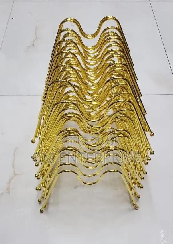 Metallic Golden Plate Organizer