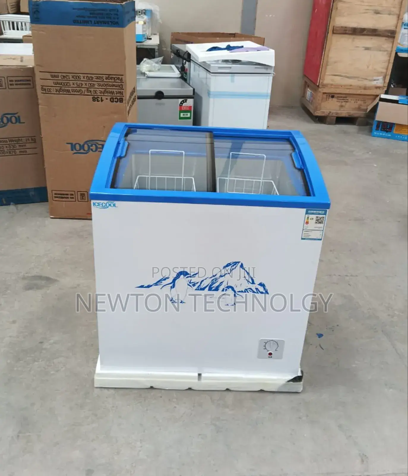 159litres Display Freezer