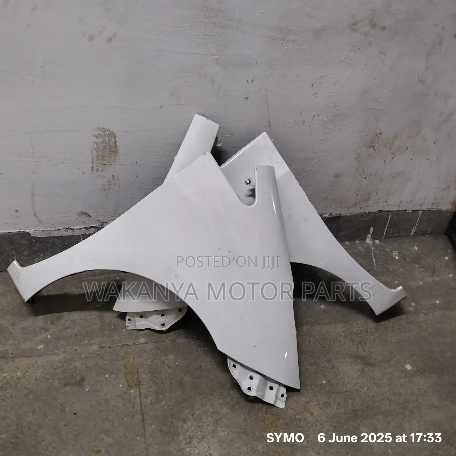 Toyota Ractis New Model 2012/2016/2018 Fender, Ex Japan