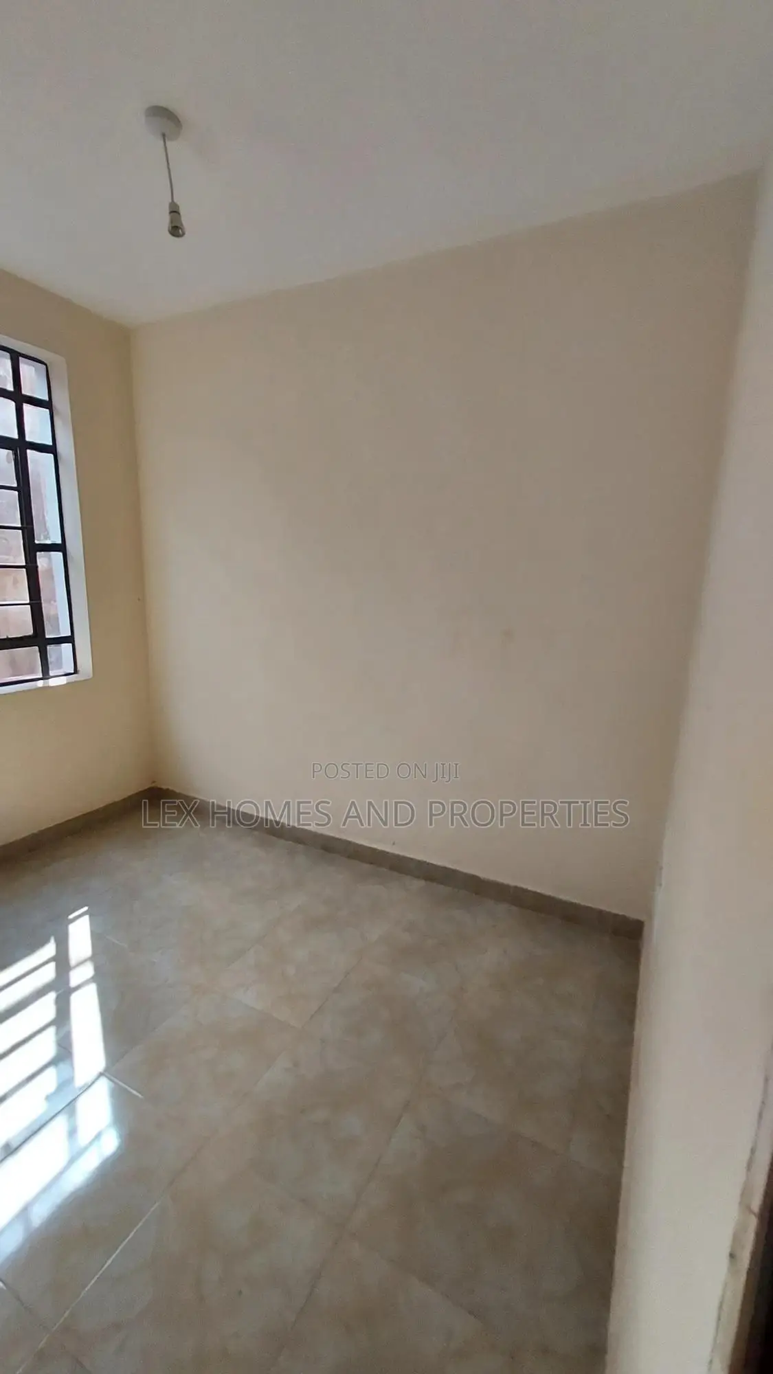 5bdrm Maisonette in Rimpa for sale
