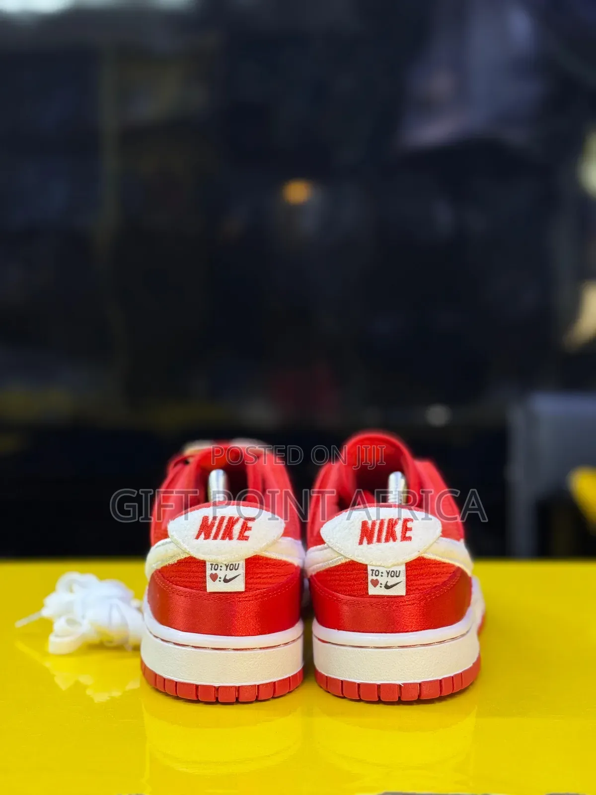 Nike Dunk Low Valentine’S Day “ Team Red”
