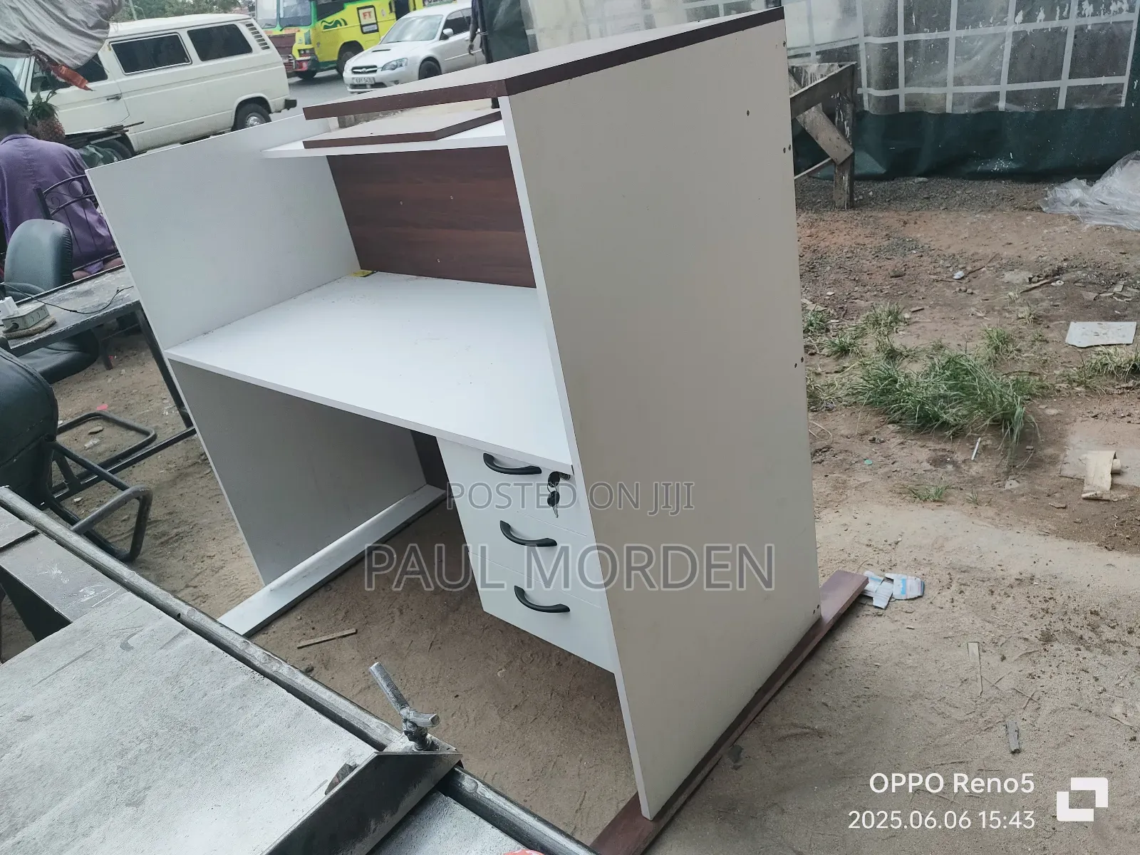 Counter Office Desk 1.4m