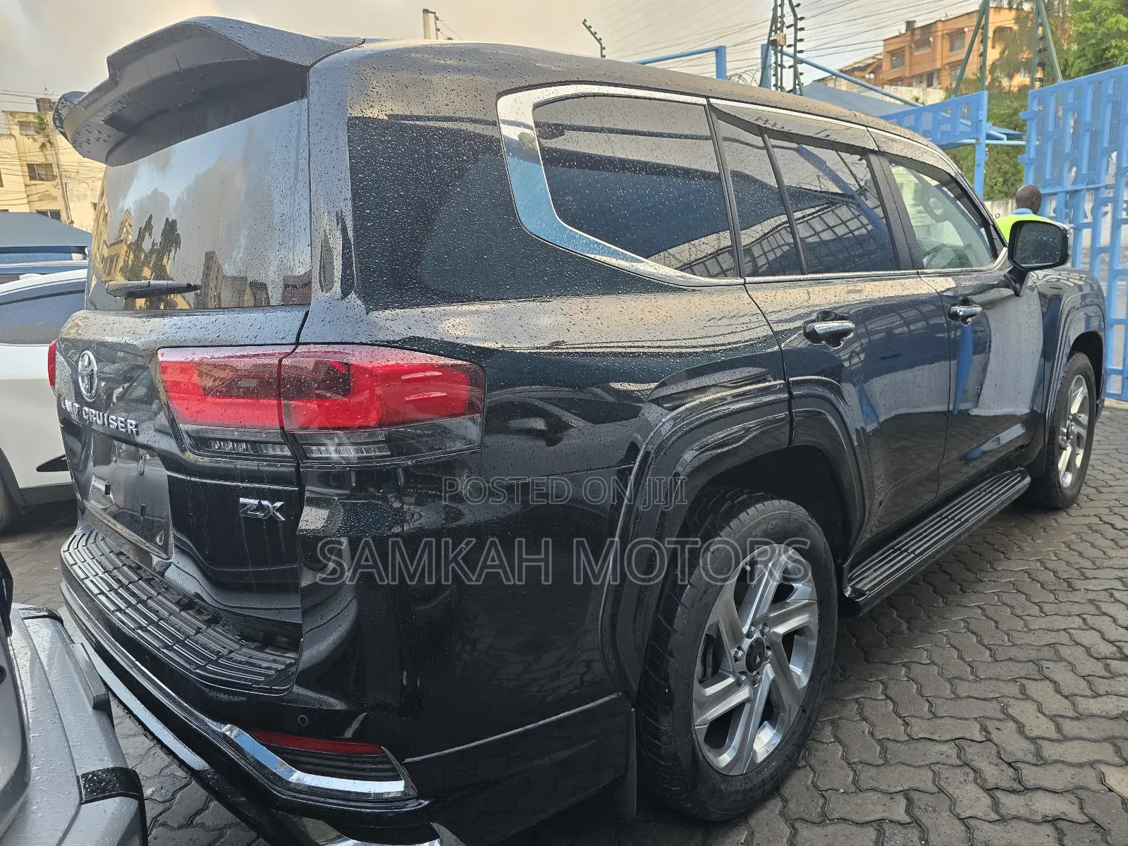 Toyota Land Cruiser 2024 Black