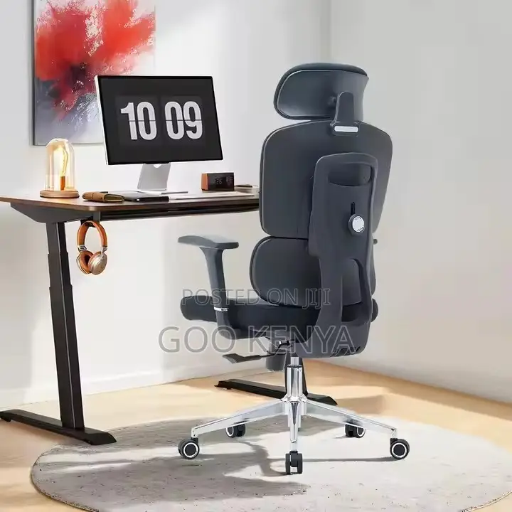 Office Chair ; Office Executive Rolling Swivel Chair