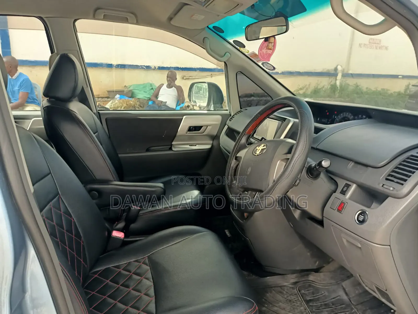 Toyota Voxy 2009 Blue