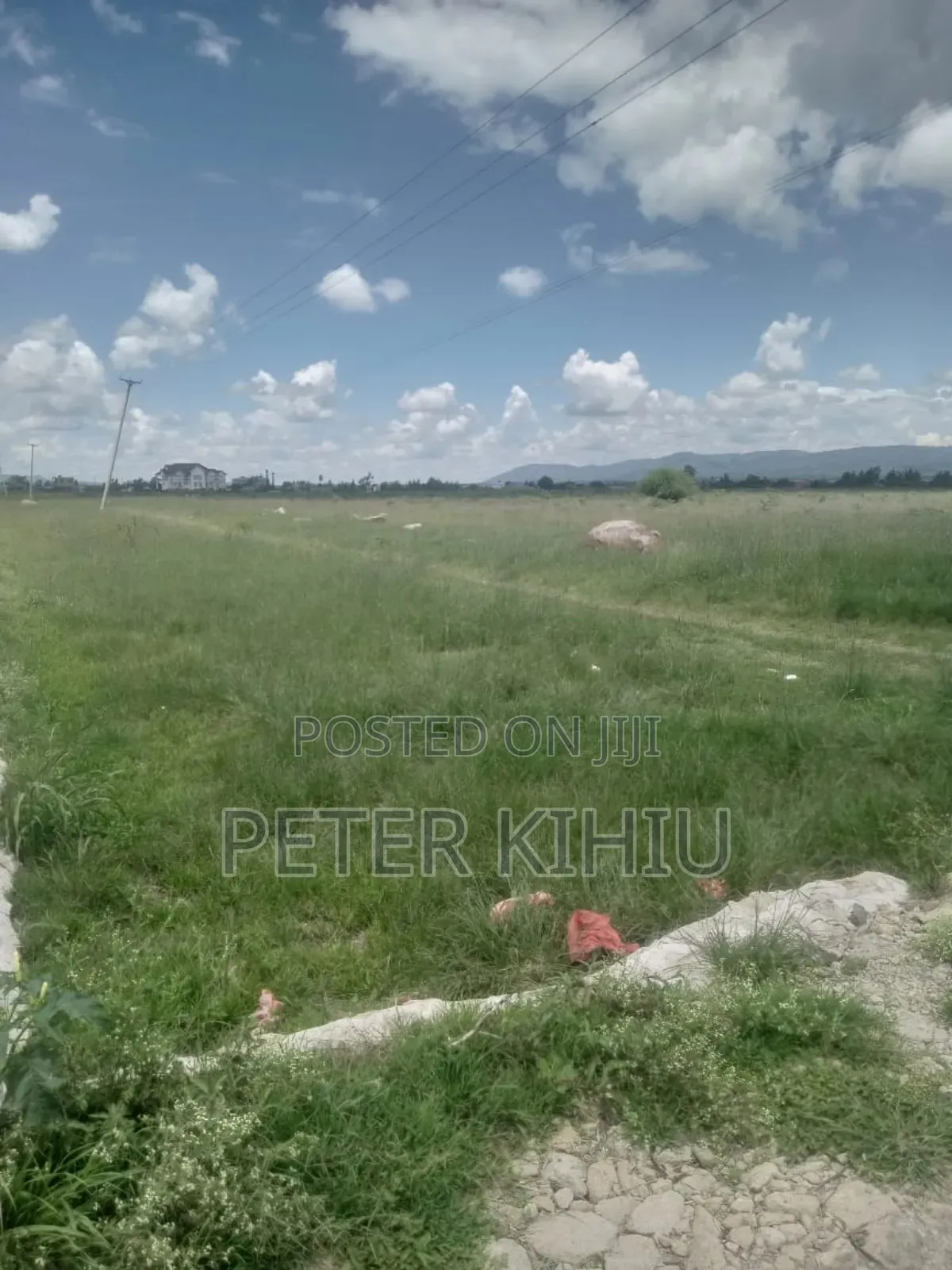 Kangundo Road Near Maala 1ac Touching Tarmac for Sale