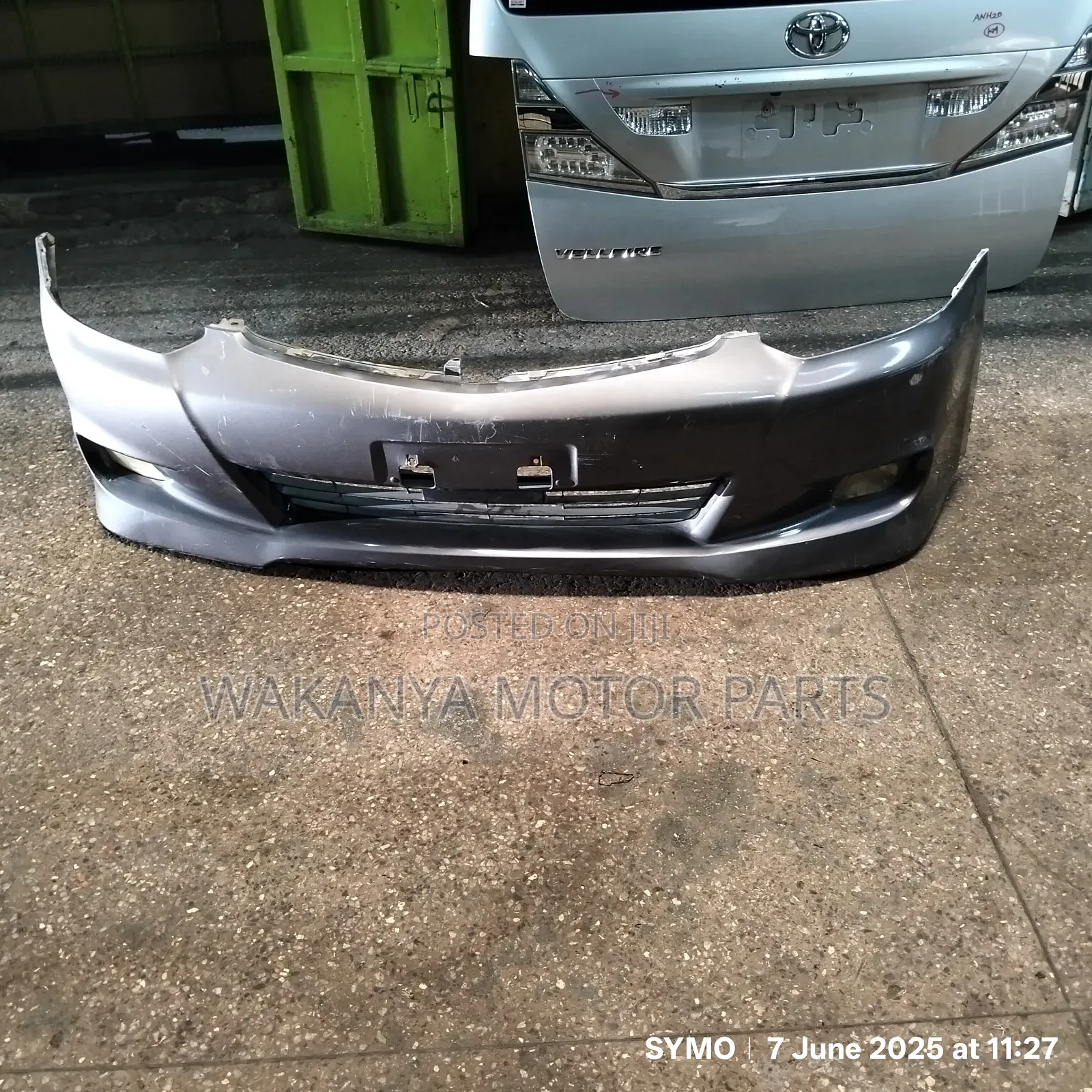 Toyota Wish 2005/2008 Front Bumper With Fog Lamps