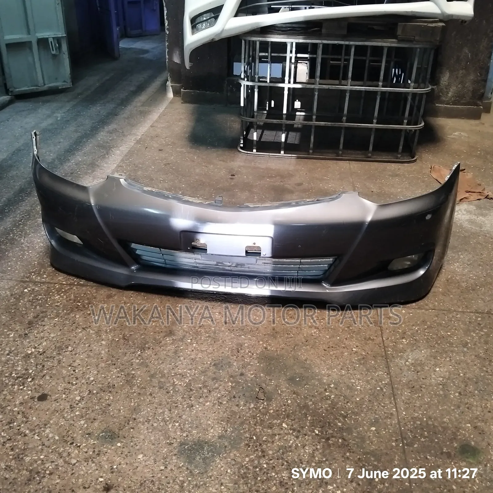 Toyota Wish 2005/2008 Front Bumper With Fog Lamps