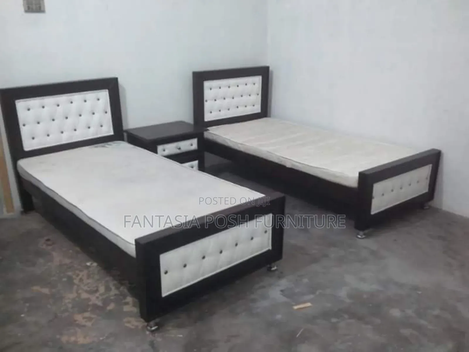 3x6 Mocket Guests and Kids Bed
