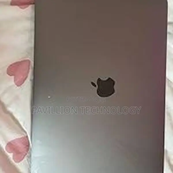 Laptop Apple MacBook Pro 16GB Intel Core I7 SSD 256GB