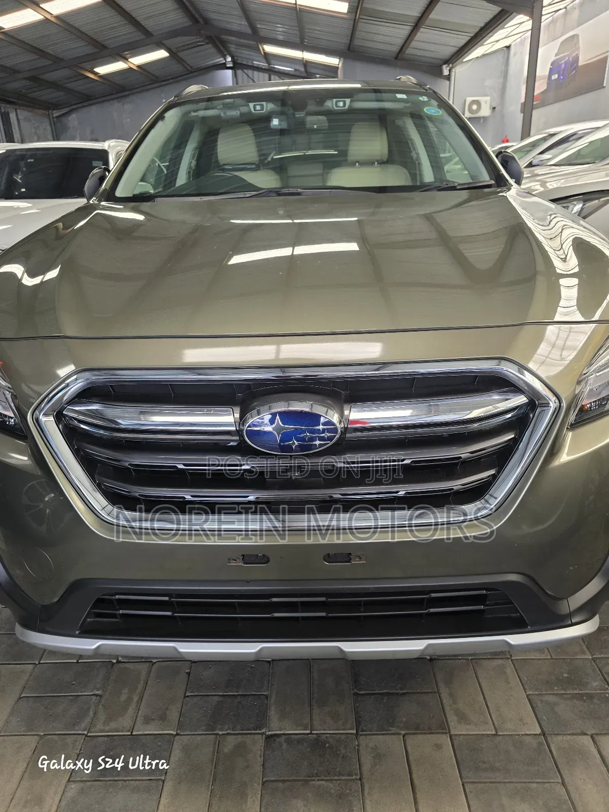 Subaru Outback 2018 Green