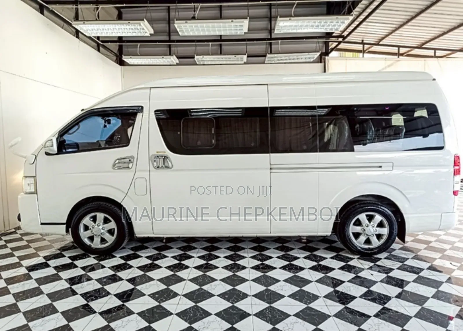 Toyota Grand HiAce 2018 White