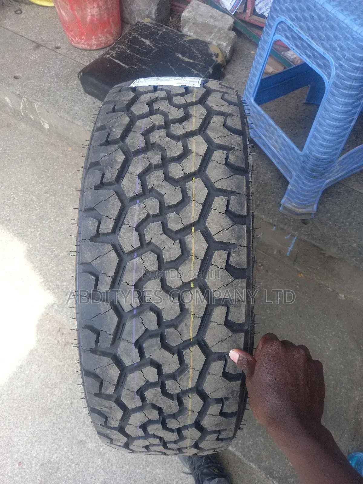 225/55r19 Yusta