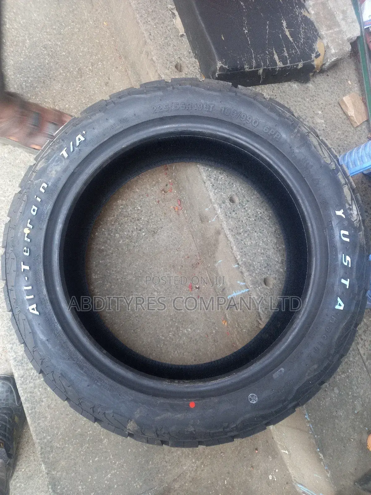 225/55r19 Yusta