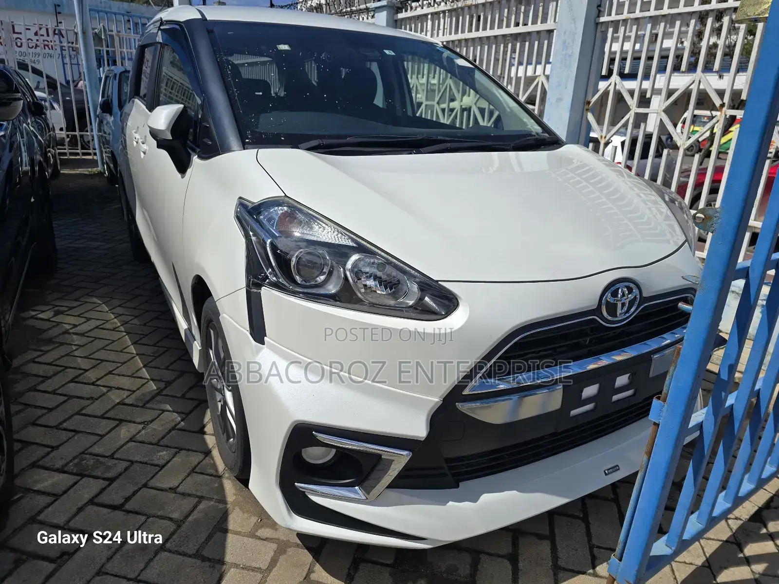 Toyota Sienta 2019 Pearl