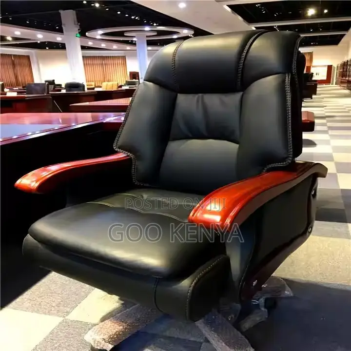 Office Chair ; Luxury Classic Modern Leather Office Chair
