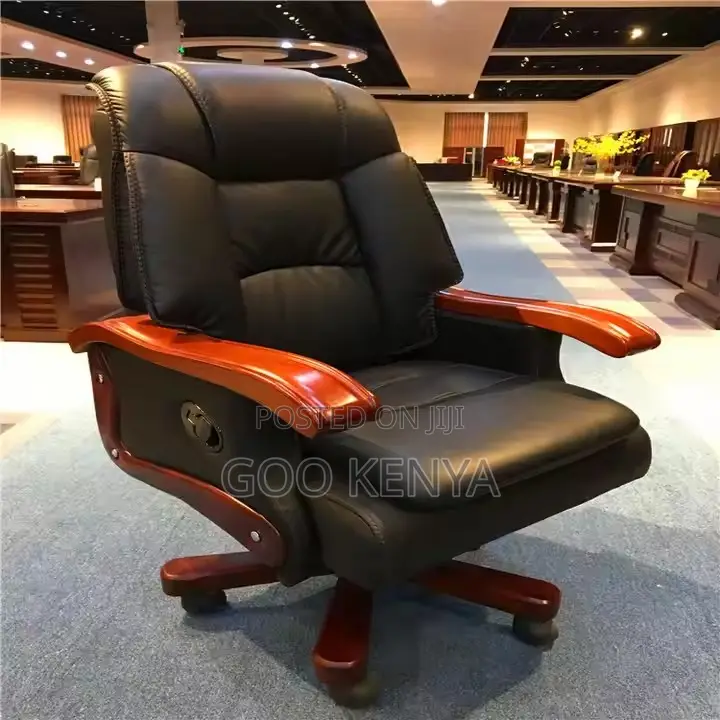 Office Chair ; Luxury Classic Modern Leather Office Chair