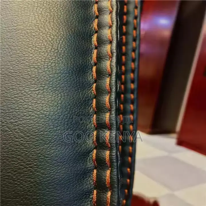 Office Chair ; Luxury Classic Modern Leather Office Chair