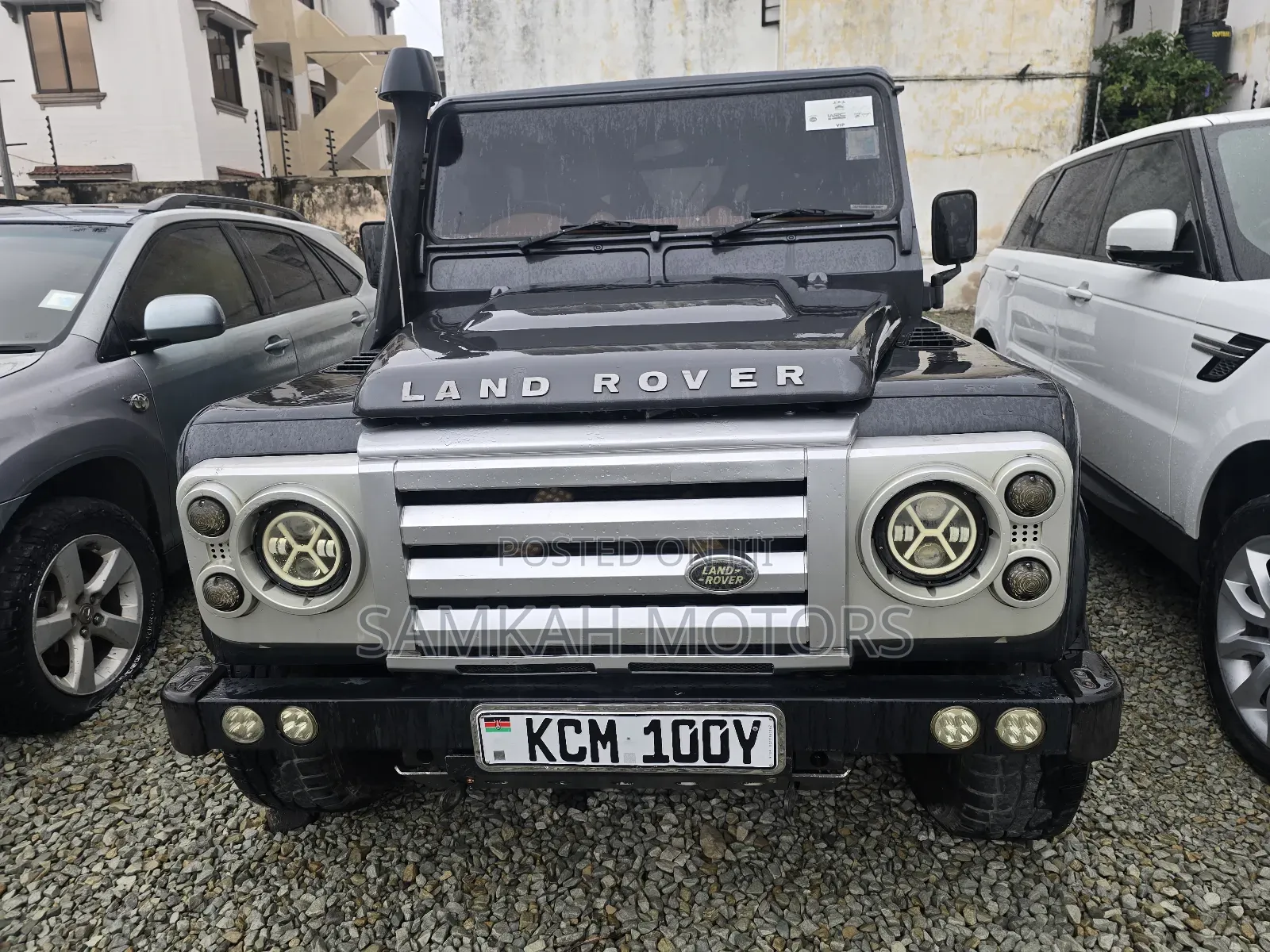 Land Rover Defender 2011 Gray