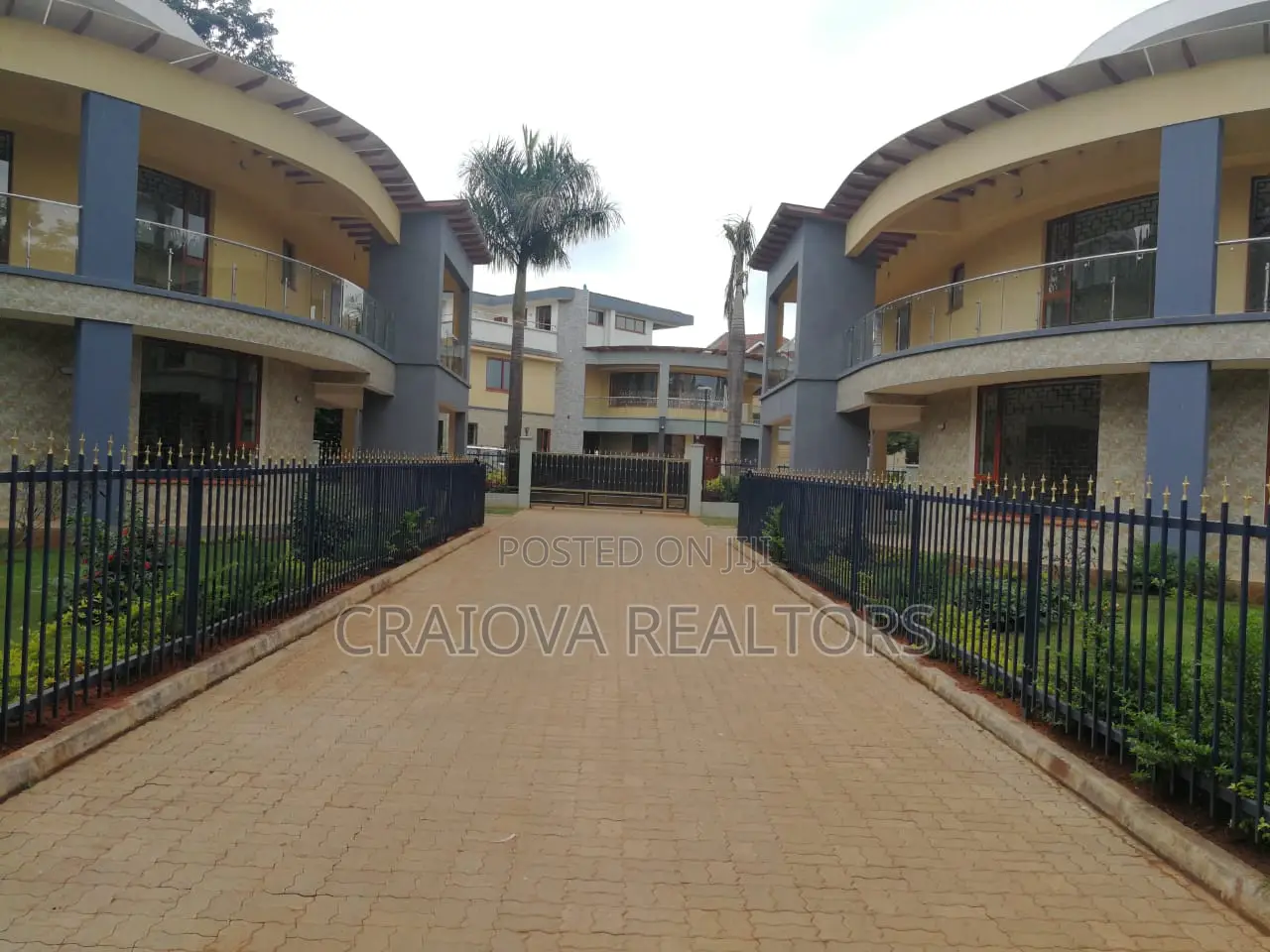 5bdrm Townhouse/Terrace in Lavington for sale