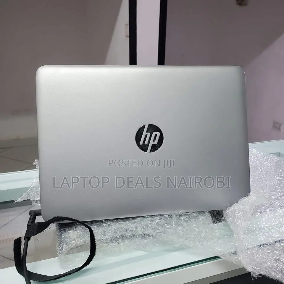 Laptop HP EliteBook 820 G3 8GB Intel Core I5 SSD 256GB