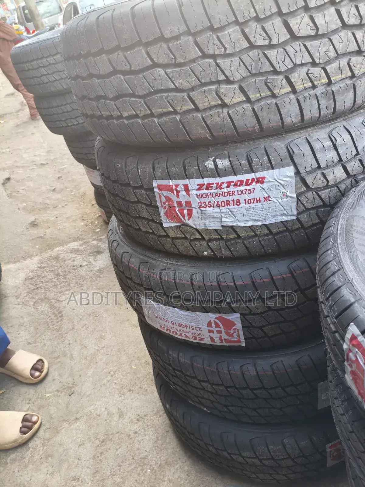 235/60r18 Zextour