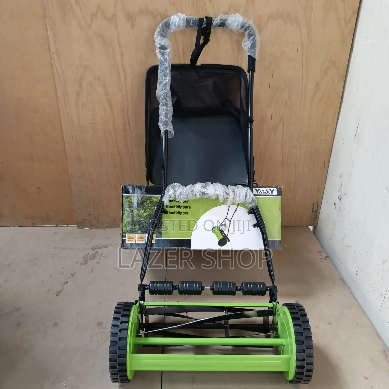 Manual Lawn Mower Yato