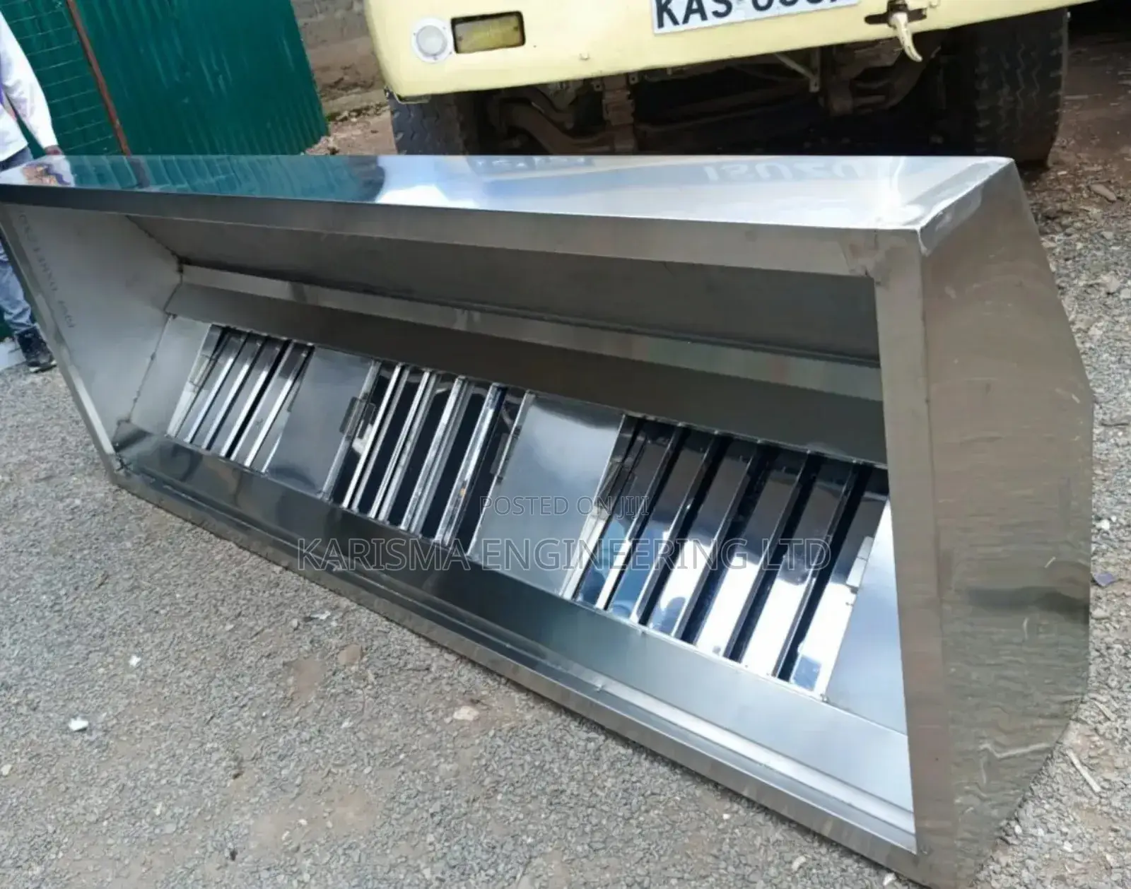Well Crafted Stainless Steel Kitchen Hood