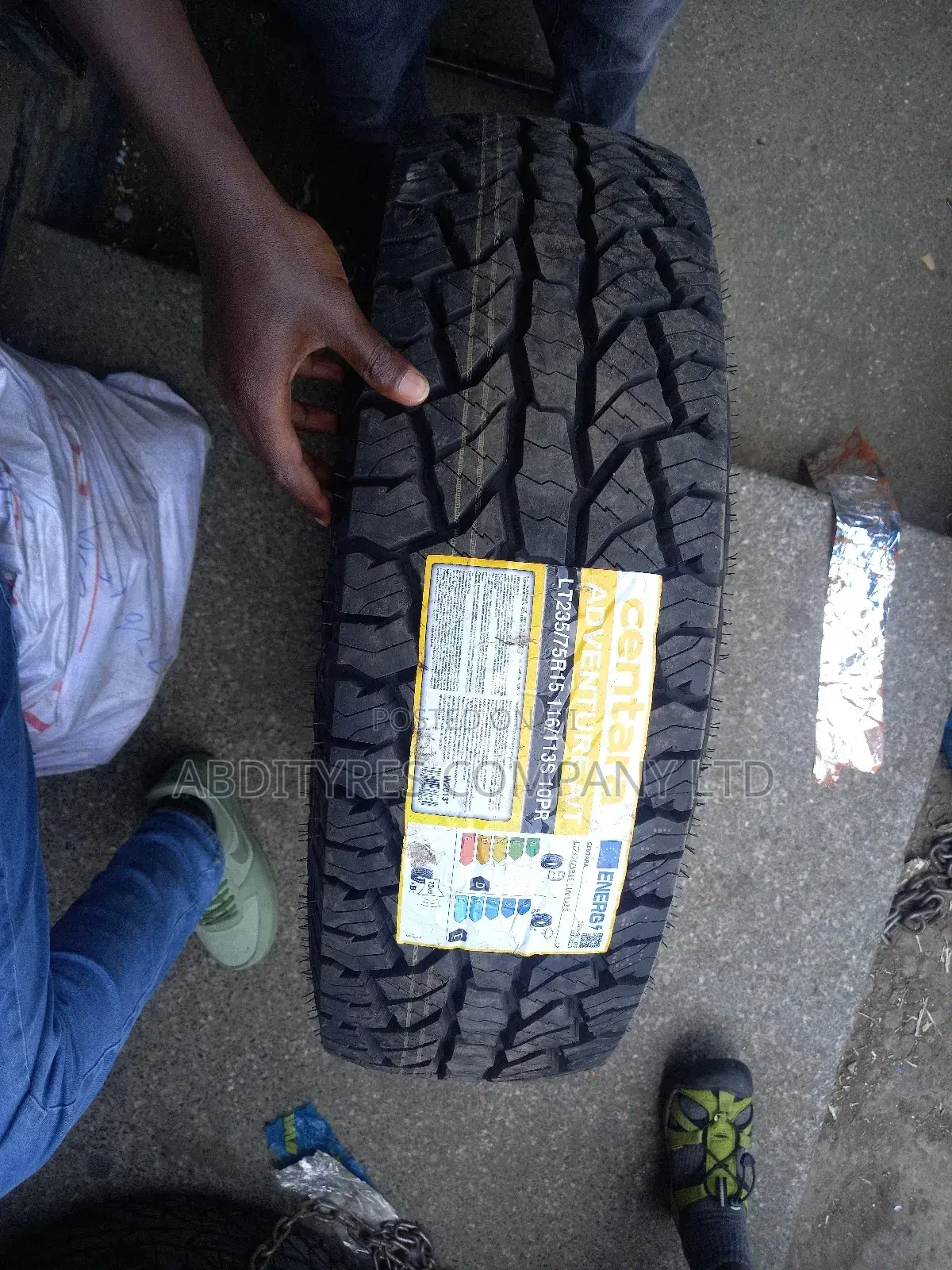 Lt235/75r15 Centara