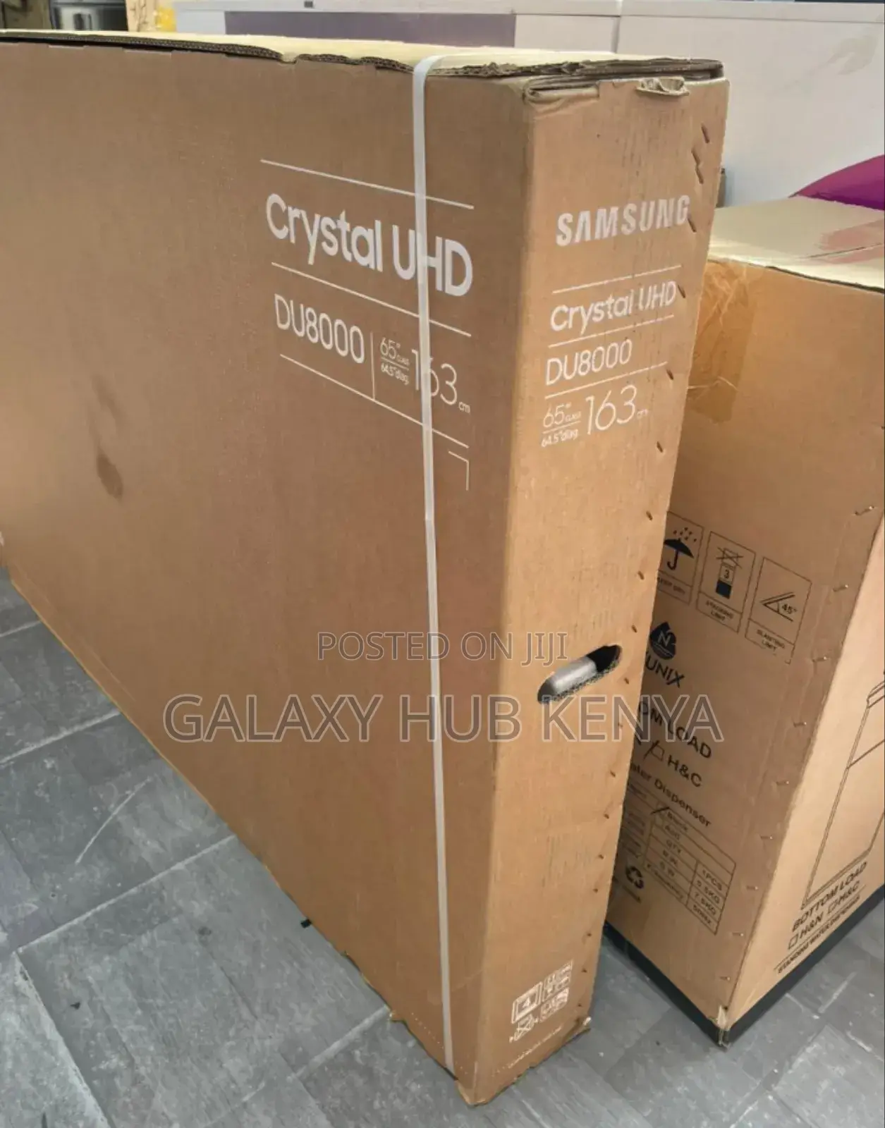 Samsung 65′′ 65du8000 Crystal Uhd HDR Tv – Series 8