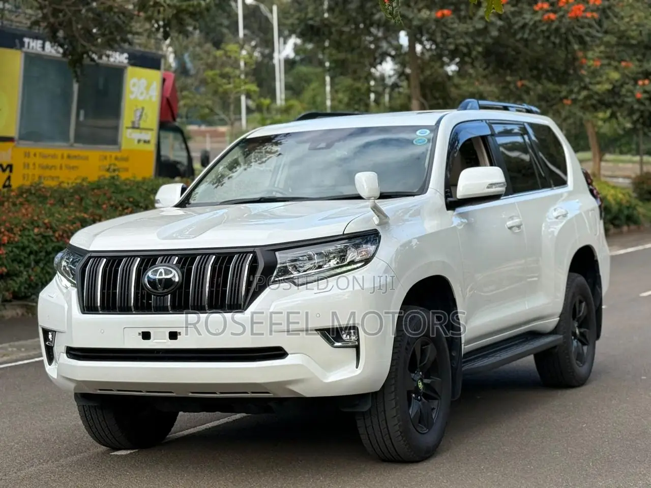 Toyota Land Cruiser Prado 2020 White