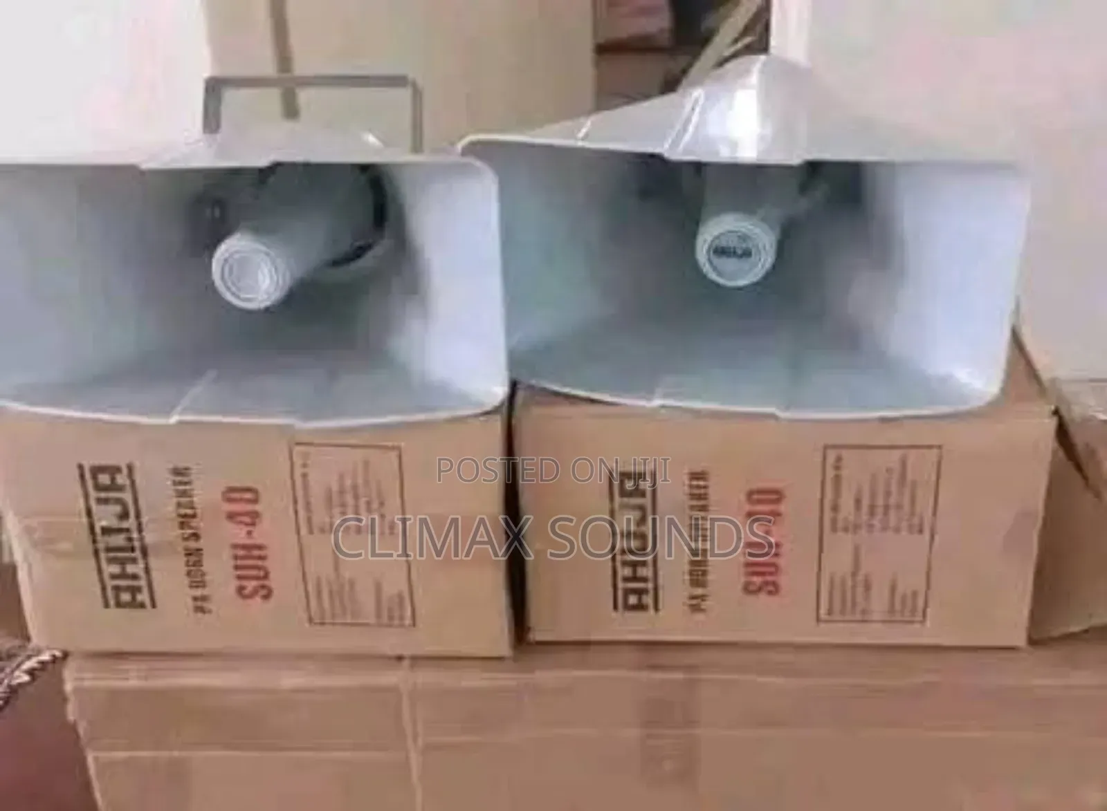 Ahunja Horn Speakers