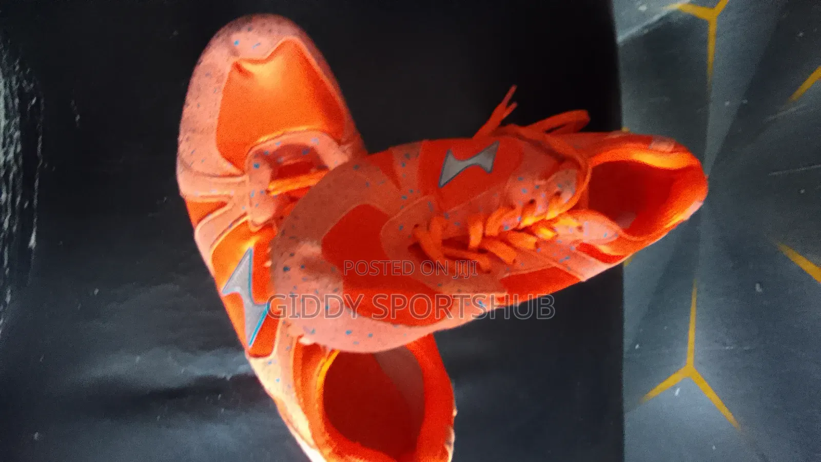Sprinting Spikes