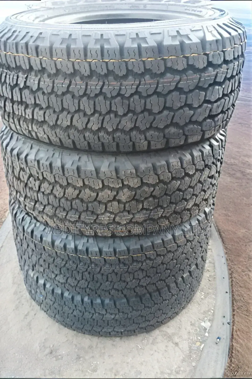 265/65r17 Goodyear