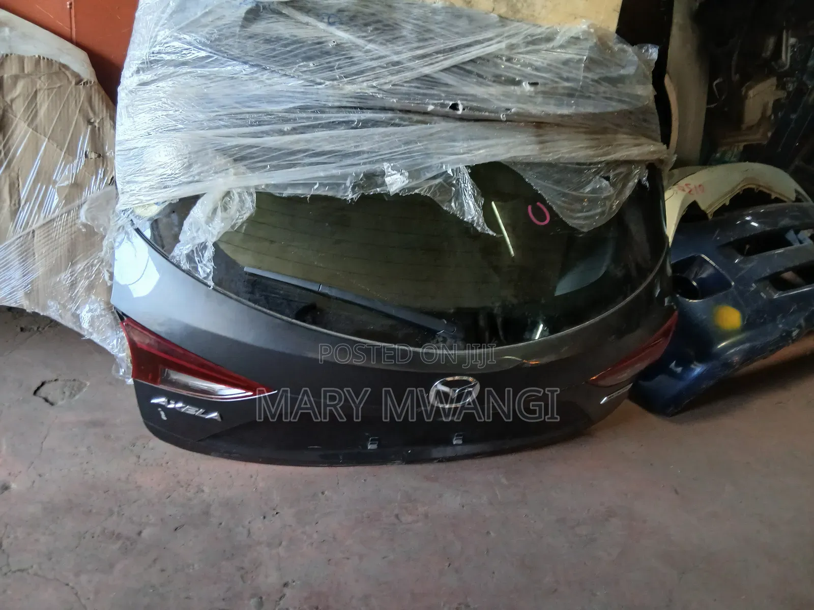 Mazda Axela 2015/2016 New Model Boot