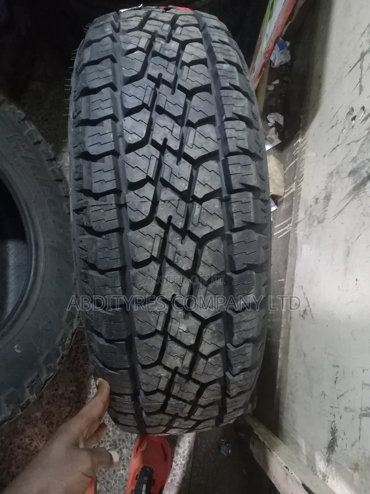 235/75r15 Sportrak Sp786
