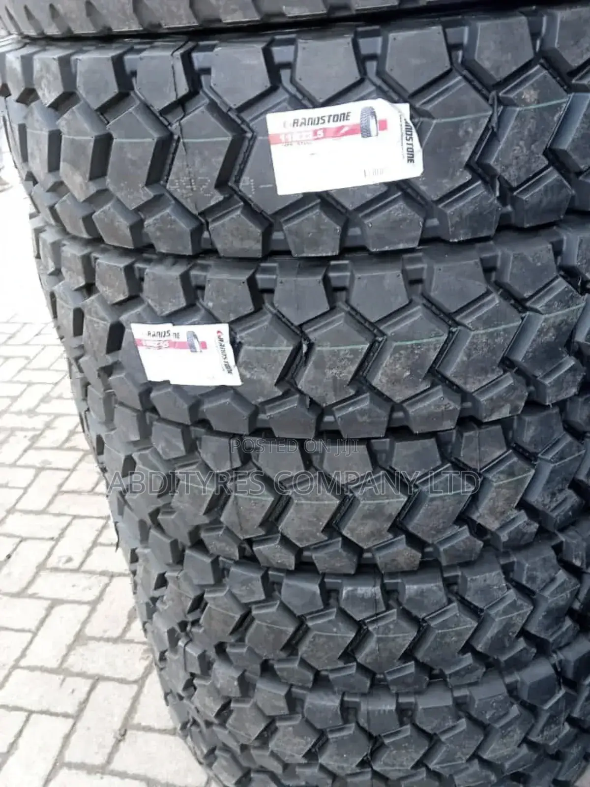 11r22.5 Grandstone