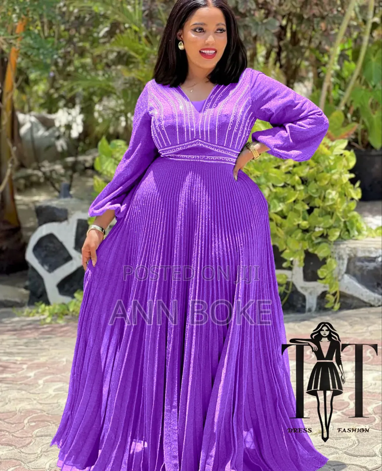 Long Dress
Sizes 38-46 /44-52
at 4500 Wholesale