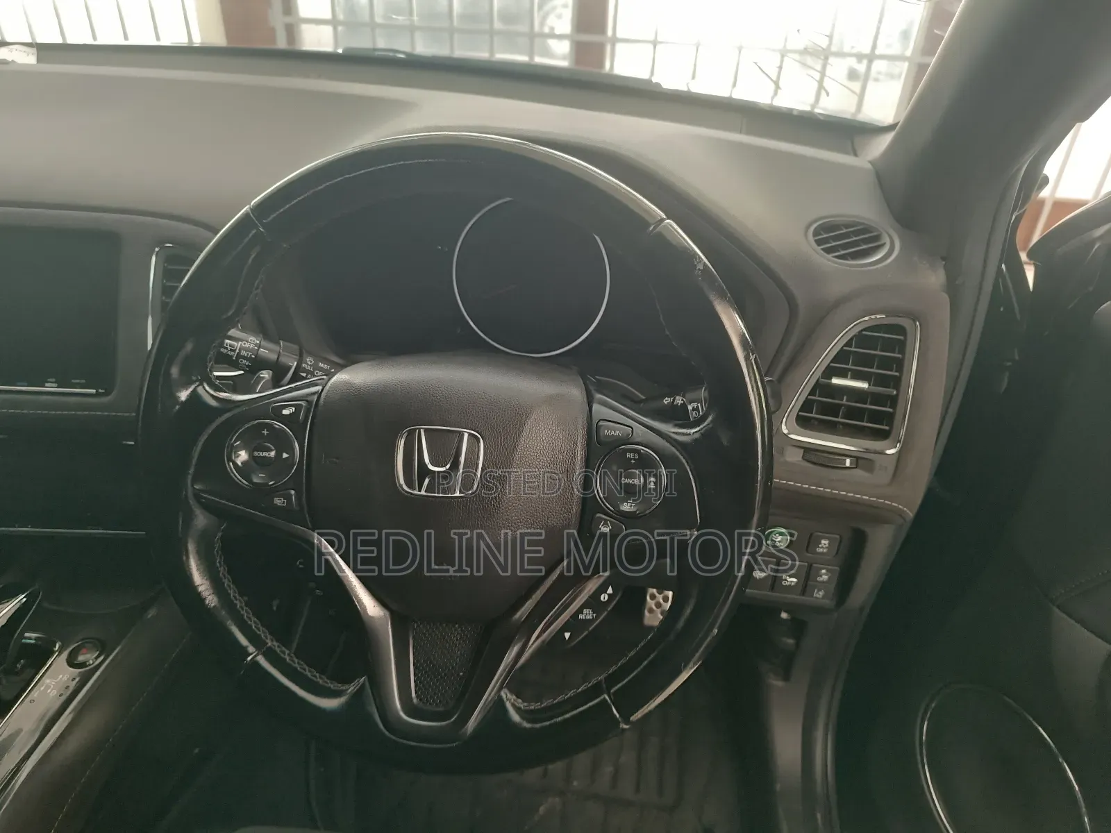 Honda Vezel 2018 Black