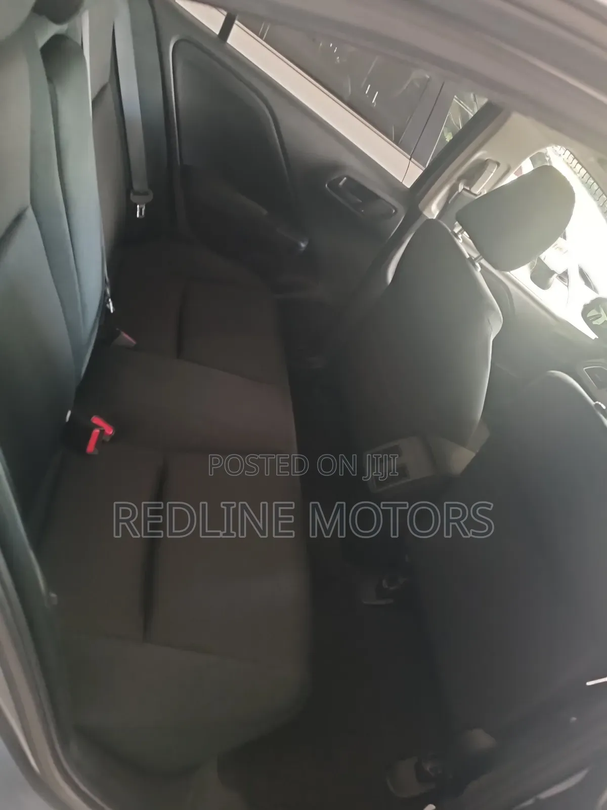 Honda Grace 2018 Silver