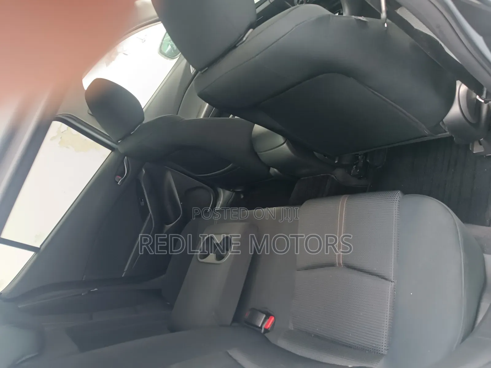 Mazda Axela 2018 Silver