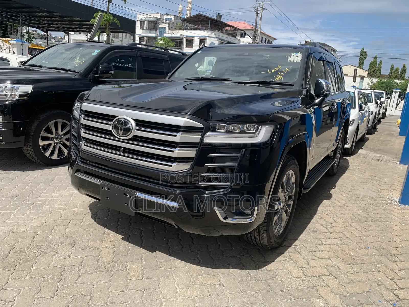 Toyota Land Cruiser 3.5 Petrol 4WD 2022 Black
