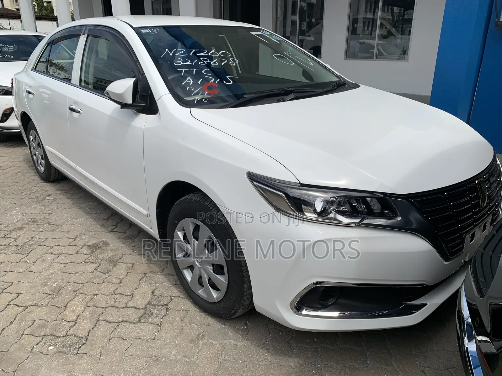 Toyota Premio 1.5 FWD 2018 Off white
