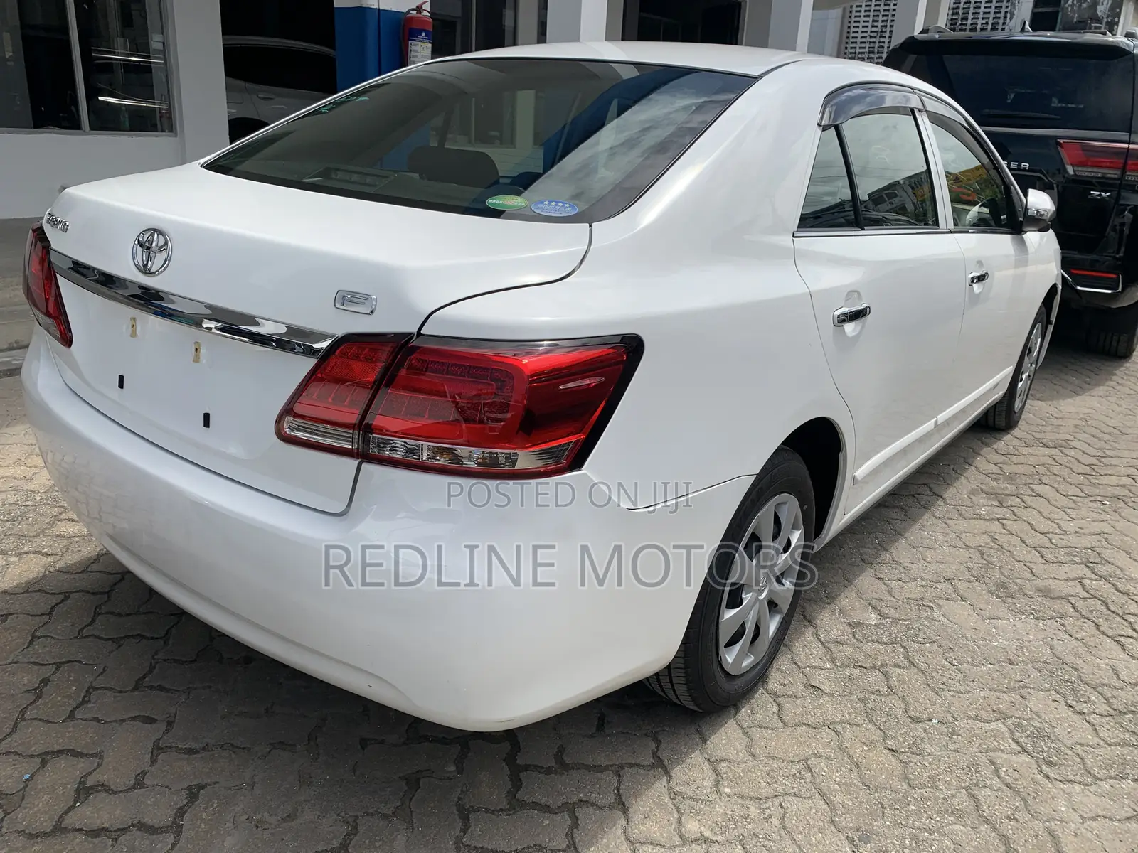 Toyota Premio 1.5 FWD 2018 Off white