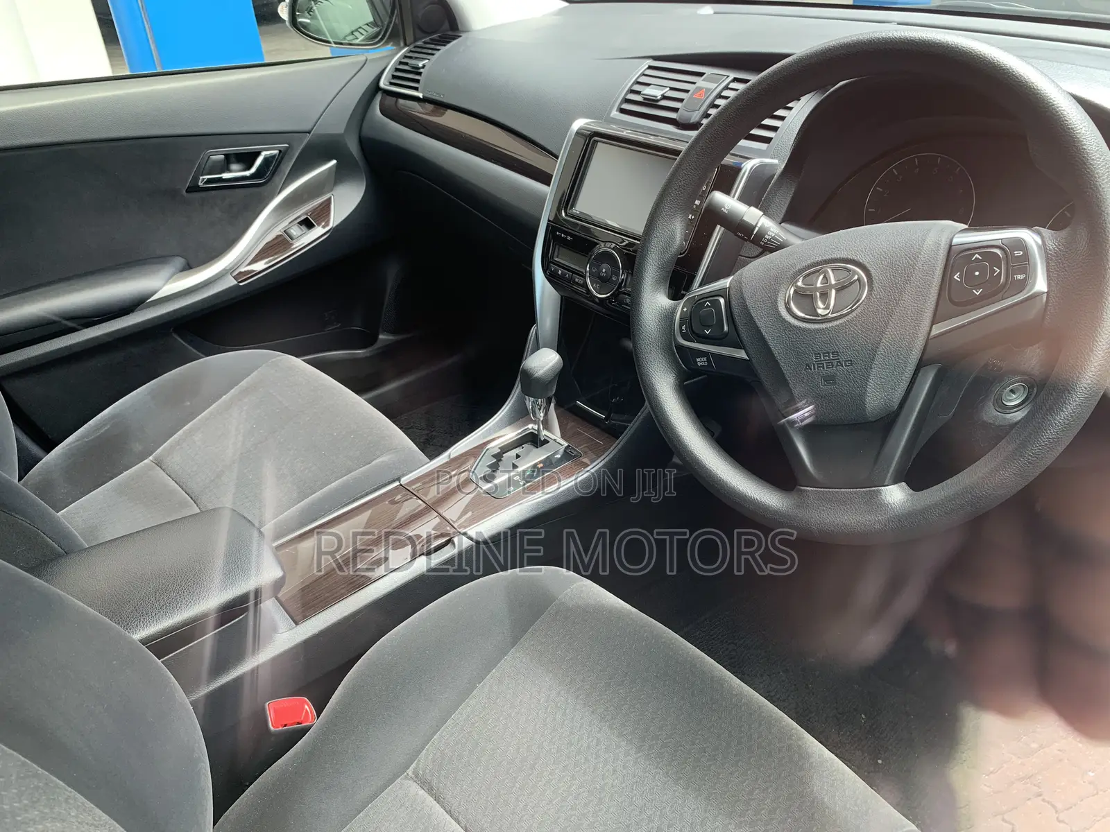 Toyota Premio 1.5 FWD 2018 Off white