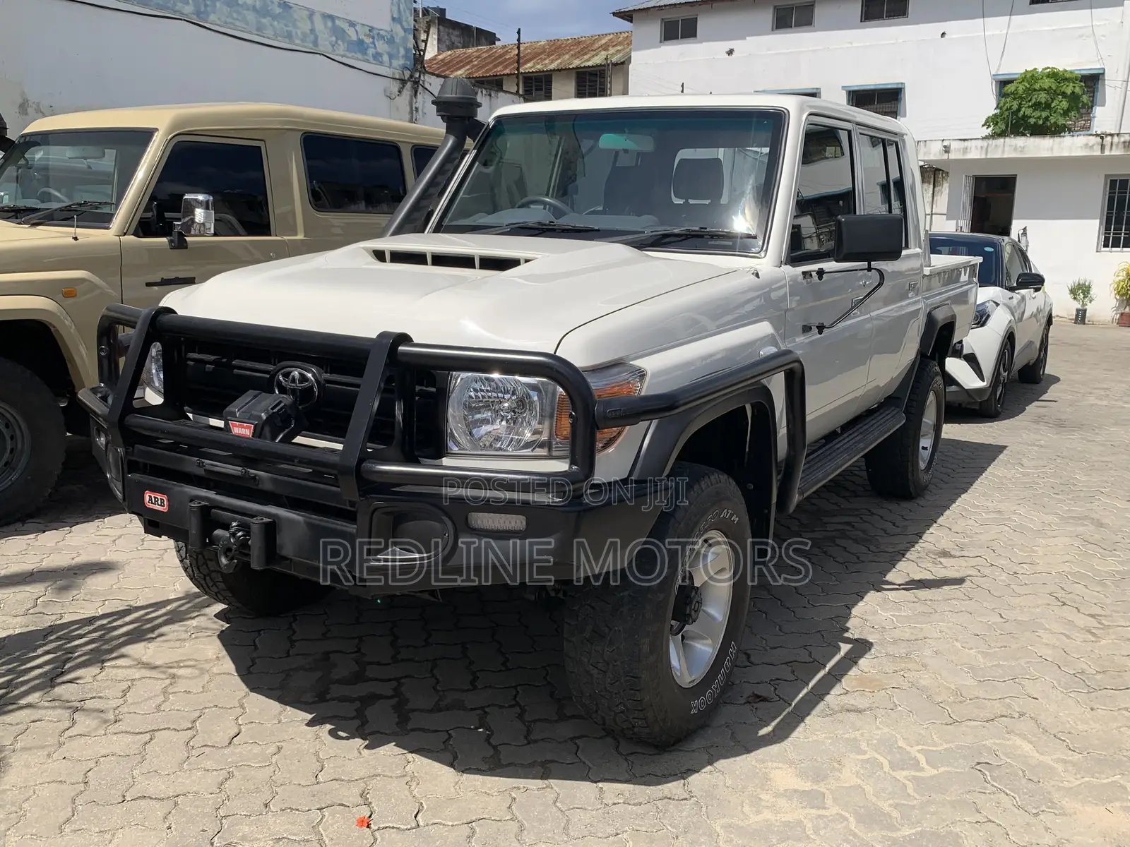 Toyota Land Cruiser 4.5 V8 TD 2019 Off white