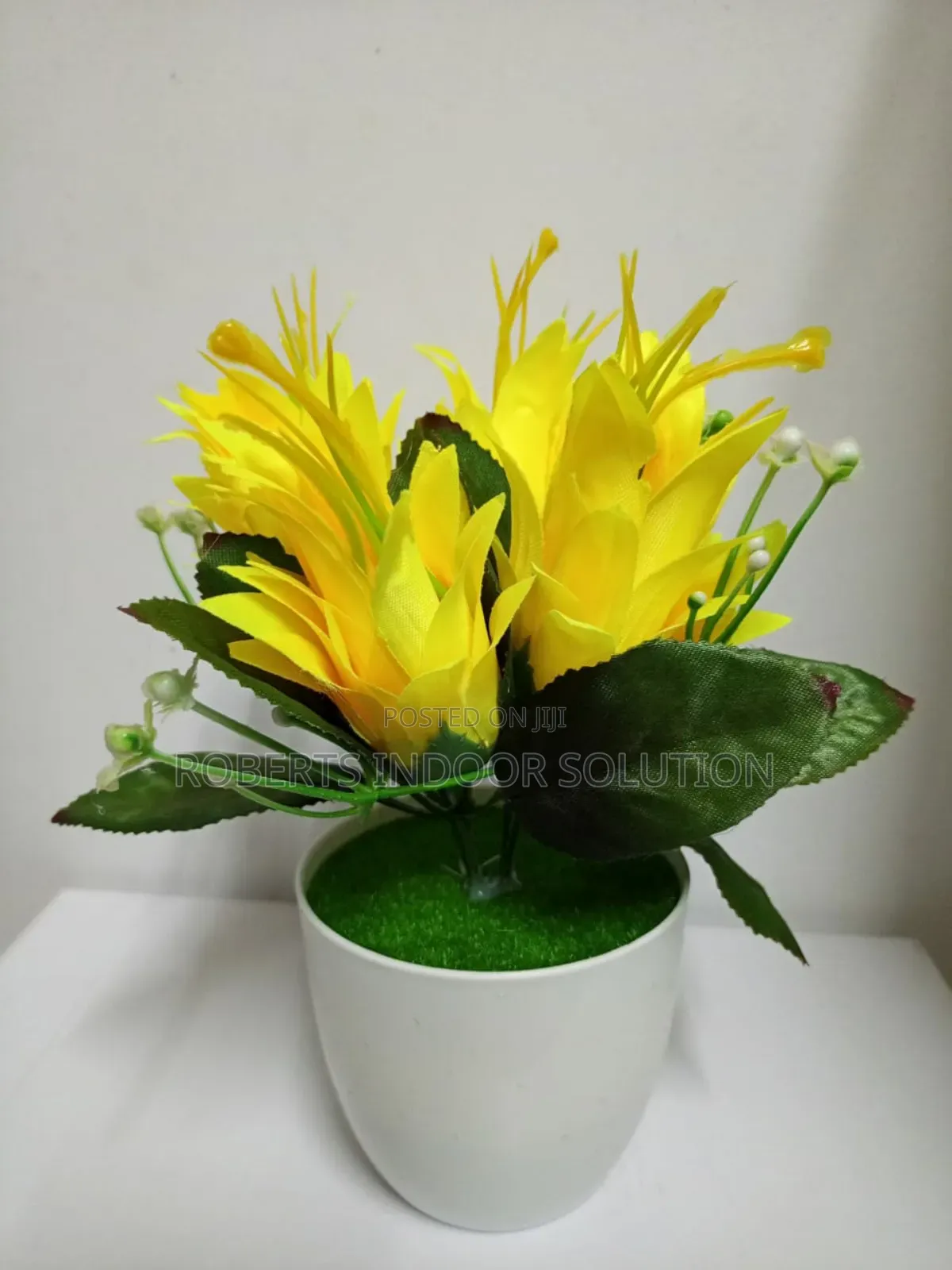 Decorative Artificial Flowers