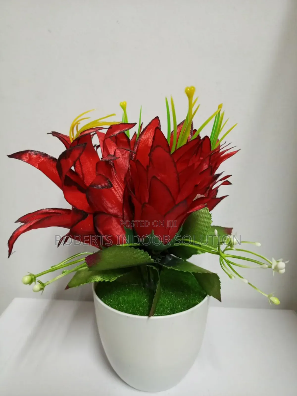 Decorative Artificial Flowers